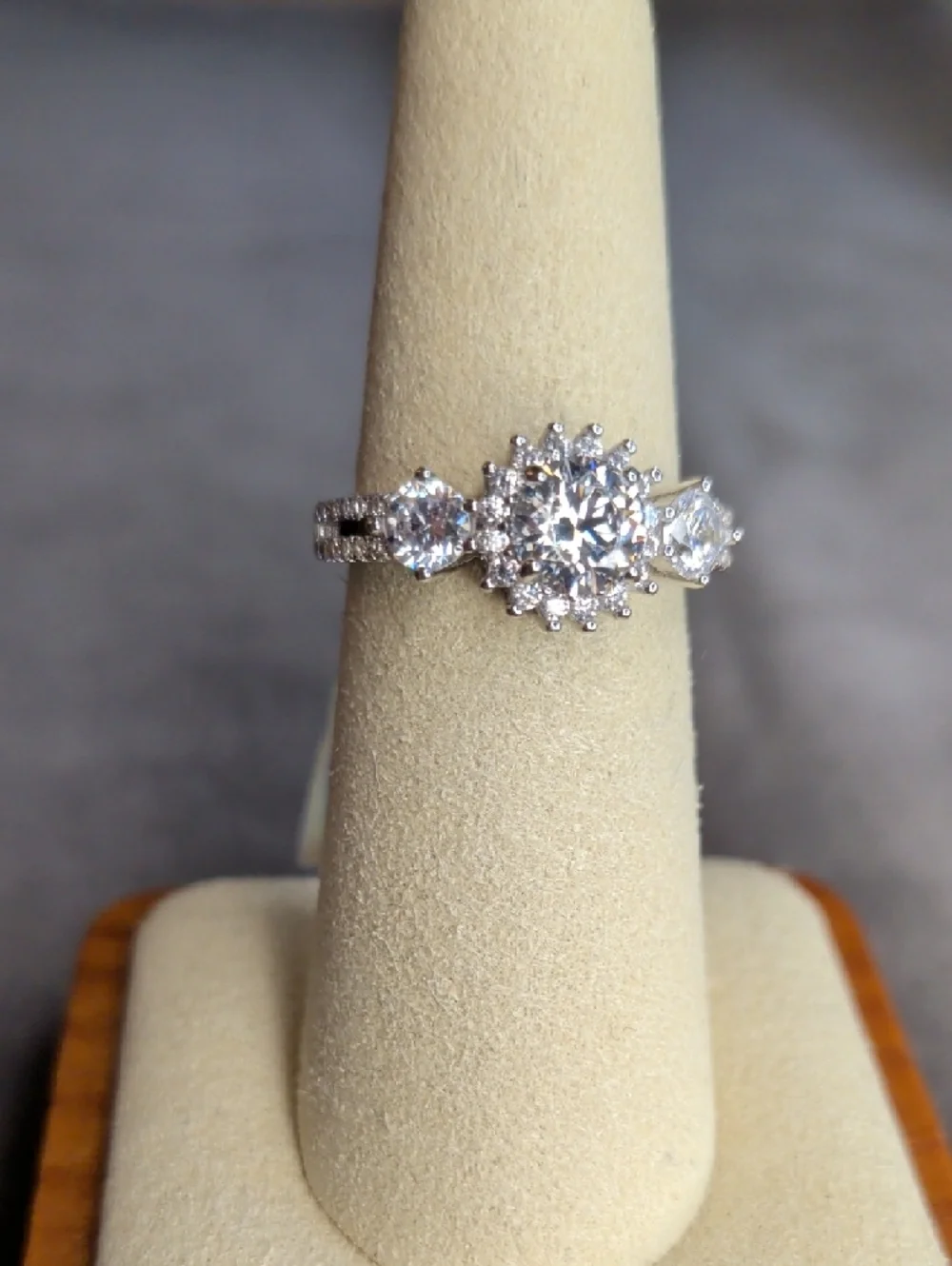 CZ + 925 Silver Halo Engagement Ring Size 6